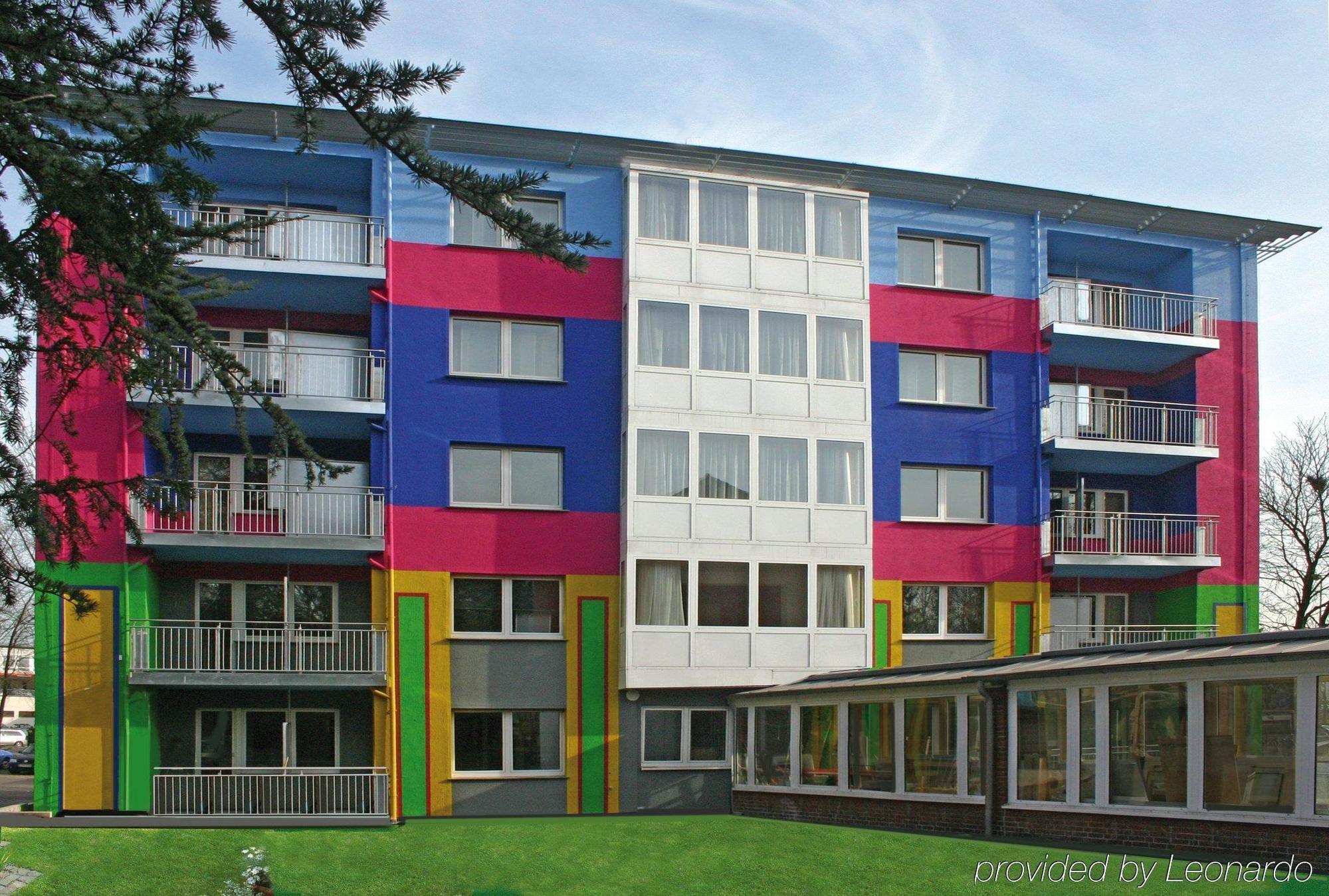 Petul Apart Hotel City Garden Essen Bagian luar foto