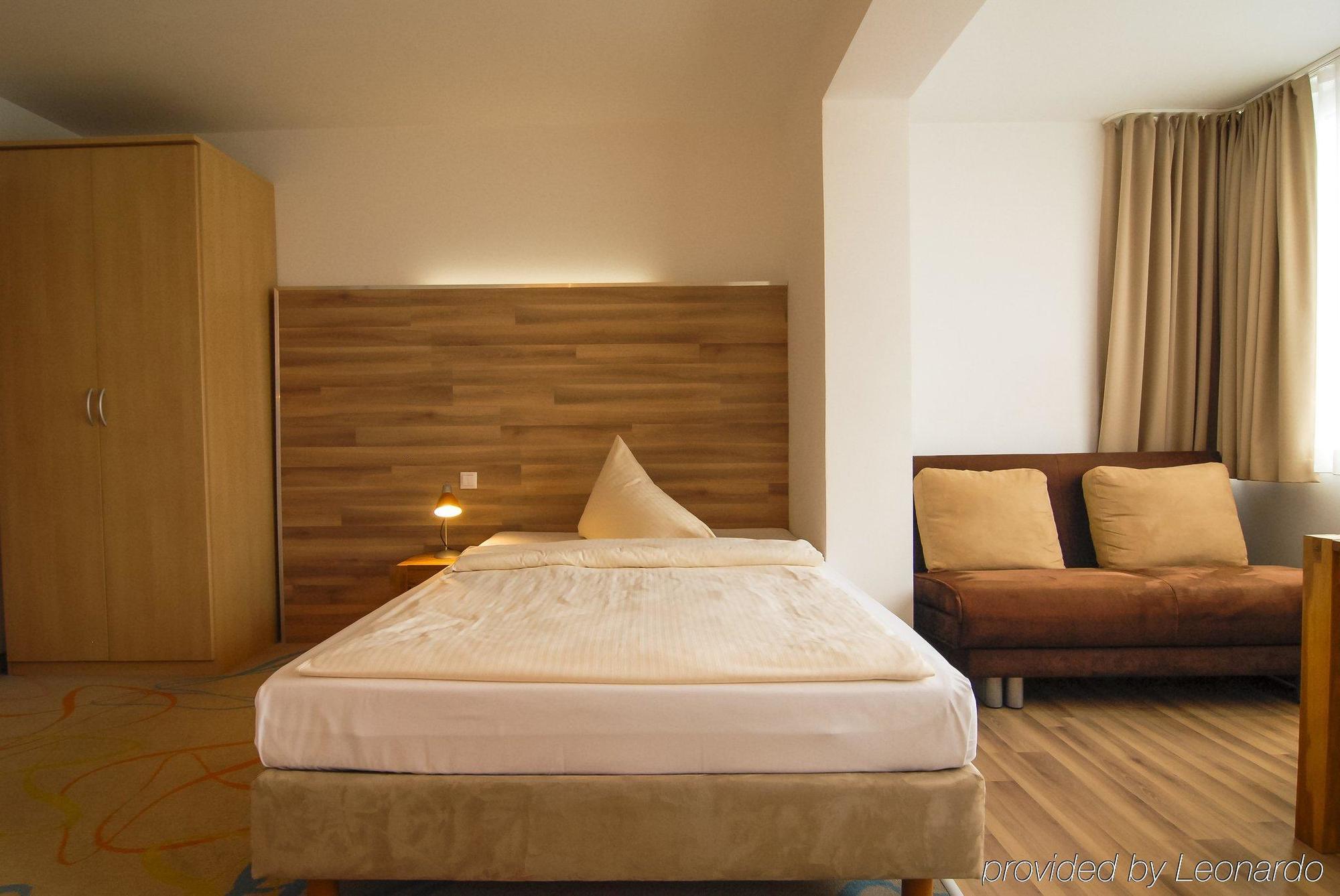 Petul Apart Hotel City Garden Essen Bagian luar foto