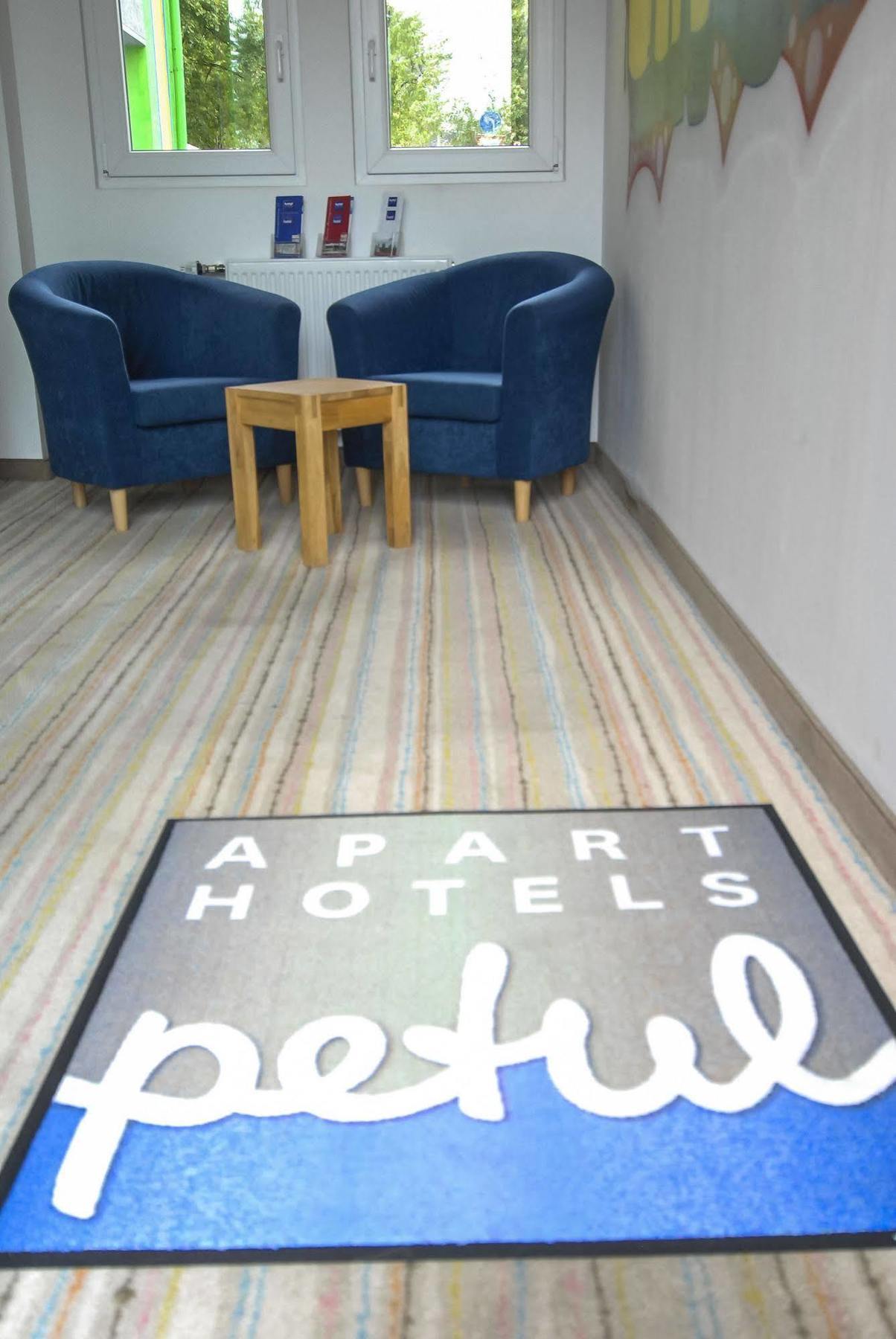 Petul Apart Hotel City Garden Essen Bagian luar foto