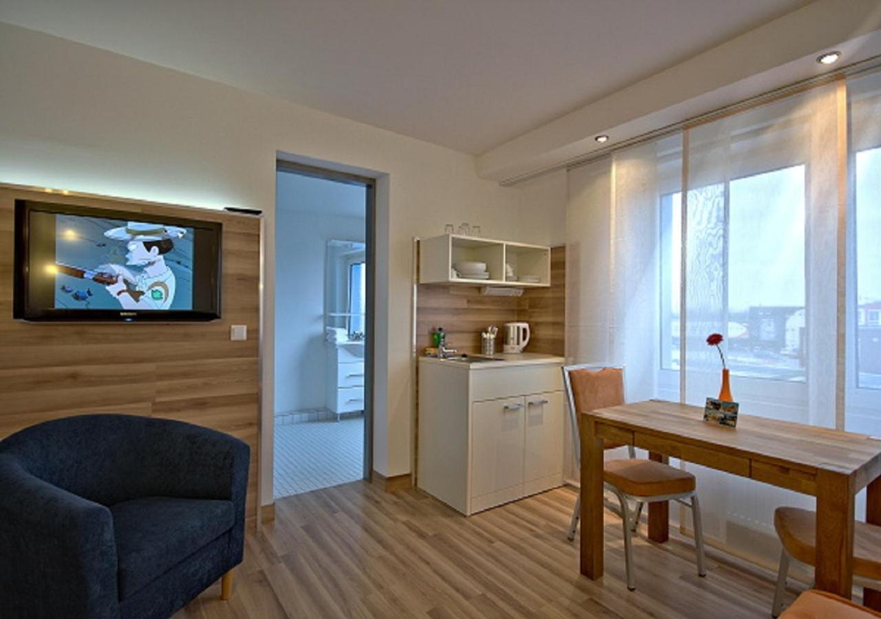 Petul Apart Hotel City Garden Essen Bagian luar foto
