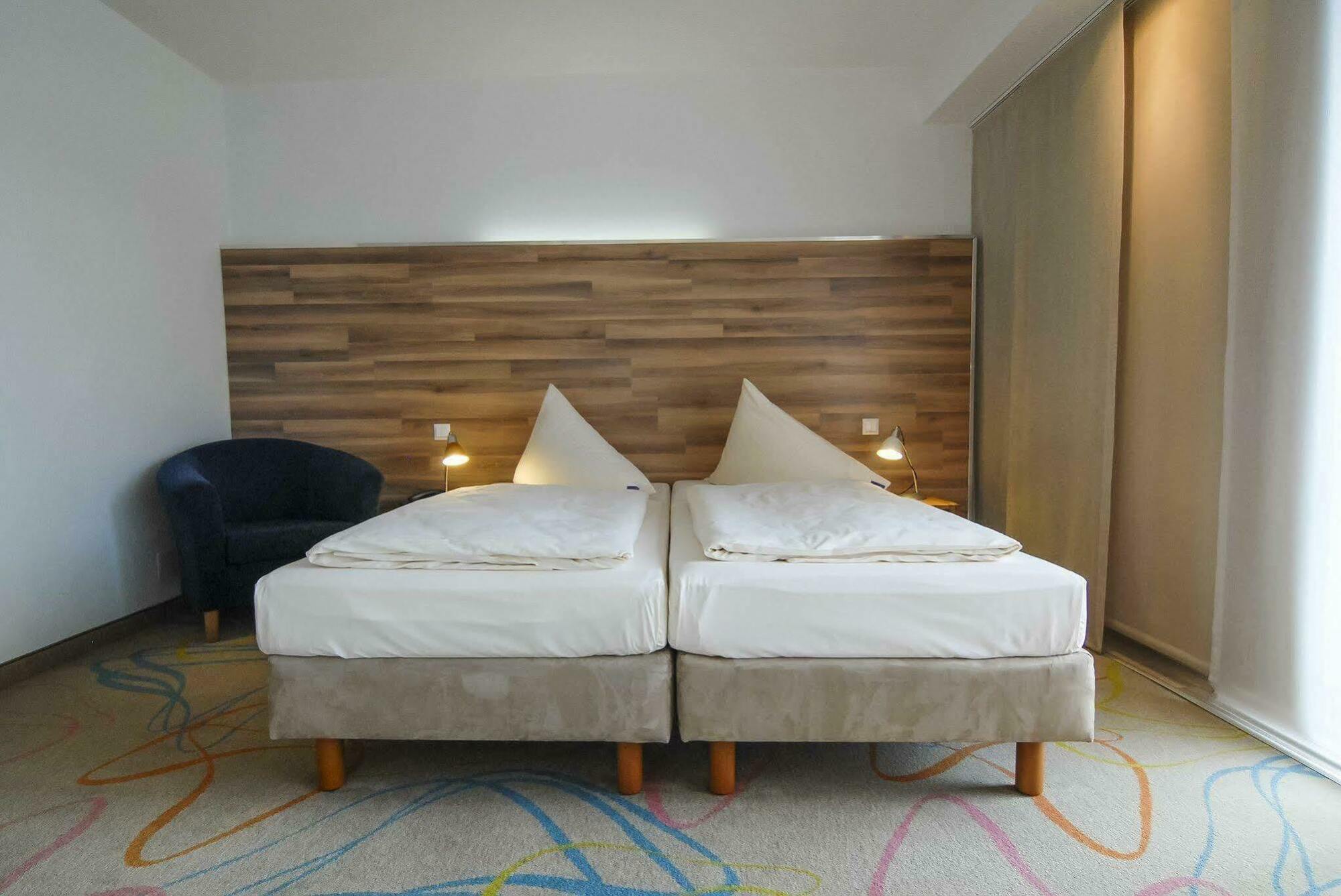 Petul Apart Hotel City Garden Essen Bagian luar foto