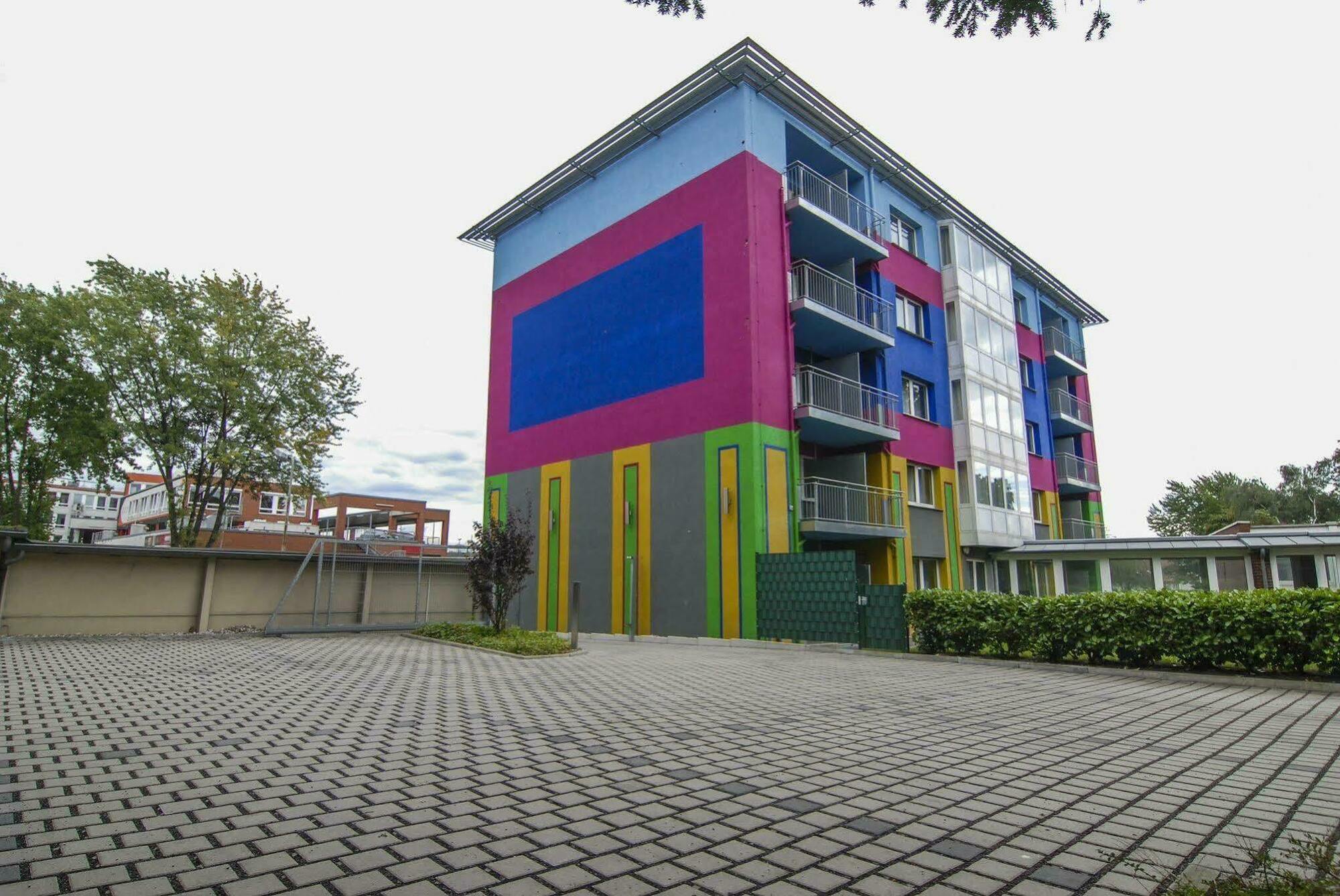 Petul Apart Hotel City Garden Essen Bagian luar foto